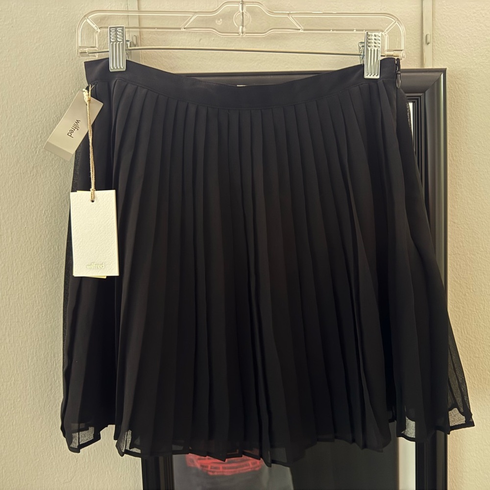 Wilfred Black A-Line Pleated Skirt (NWT)